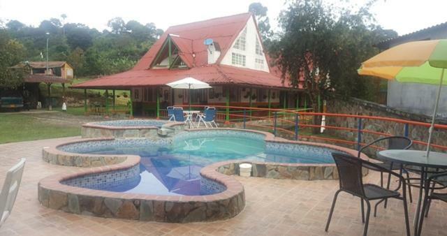 Ecohotel Colibri Salento Luna Park Exterior foto